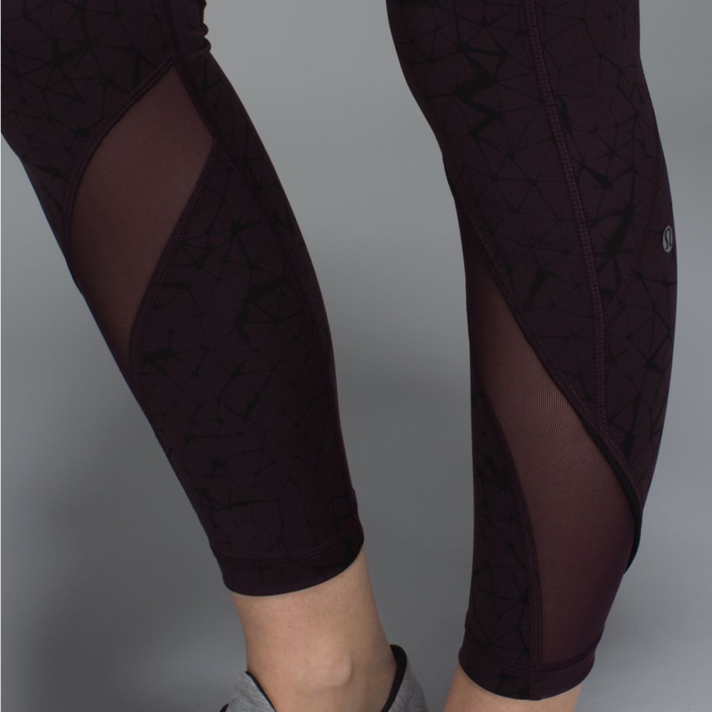 Lululemon Inspire Tight II - Picture 3 of 12